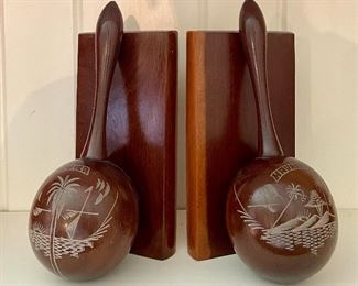 Item 131:  Pair of "Havana" Bookends - 8.75": $22