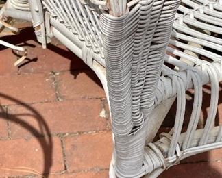 detail- please not issues with wicker