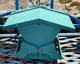 Item 177:  Bird Feeder (green): $14