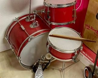 Item 399:  Drum Set:  