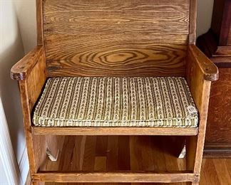 Item 435:  Vintage Oak Bench with Cushion - 27.5"l x 13"w x 32.75"h:  $125