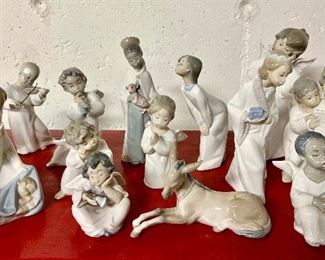 ...and lots of Lladros as well!