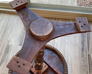 Vintage Moroccan Bone Inlay Round Accent Table	22in H z 19.5 in  diameter	
