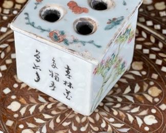 Chinese  Porcelain Brush Holder	2.5in H	
