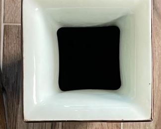 1 Chinese Blue & White Porcelain Vase Square Warrior Vases PAIR	24 x 7 x 7in	HxWxD
