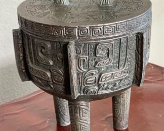 Vintage  Asian Chinese Verdigris Design Ice Bucket James Mont SHIANG DYNASTY Style	14 x 11.5 x 11.5	HxWxD
