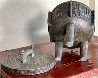 Vintage  Asian Chinese Verdigris Design Ice Bucket James Mont SHIANG DYNASTY Style	14 x 11.5 x 11.5	HxWxD
