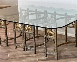 Iron & Glass Lion Coffee Table	22 x 43.5 x 64	HxWxD
