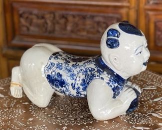 AS-IS Chinese Porcelain Opium Pillow  Blue & White	9 x 6.5 x 14.5	HxWxD
