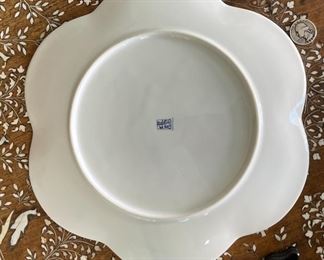 Japanese Imari Petal Plate	11 inches diameter	
