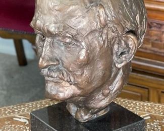 Heavy Bronze Bust Sculpture Morris Singer Art Foundry	14 x 6 x 8in	HxWxD
