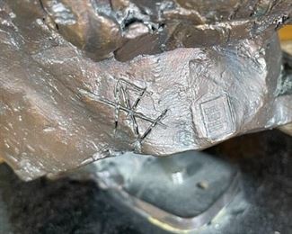 Heavy Bronze Bust Sculpture Morris Singer Art Foundry	14 x 6 x 8in	HxWxD
