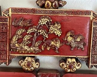 Queen Asian Red Lacquer Lattice Headboard	69 x 82 x 2in	HxWxD
