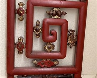 Queen Asian Red Lacquer Lattice Headboard	69 x 82 x 2in	HxWxD

