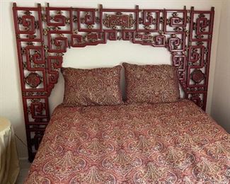Queen Asian Red Lacquer Lattice Headboard	69 x 82 x 2in	HxWxD
