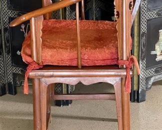 2pc Chinese Elm Wood Horseshoe Chairs	39 x 24 x 22in seat height: 22in	
