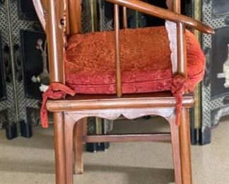 2pc Chinese Elm Wood Horseshoe Chairs	39 x 24 x 22in seat height: 22in	
