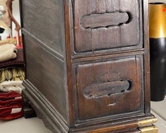Chinese Card Wood desk top Chest	23 x 26 x 11in	HxWxD
