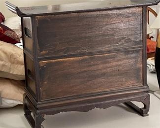 Chinese Card Wood desk top Chest	23 x 26 x 11in	HxWxD
