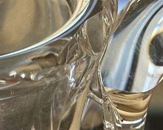 Baccarat large wine decanter with handle	13in x 8in	
