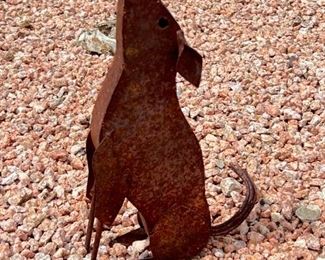 Howling coyote rustic metal art sculpture	12” x 9”	
