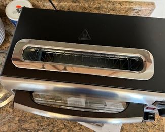 Hamilton Beach 2-in-1 Combination Oven & Toaster	10” x 17.5” x 11.5”	
