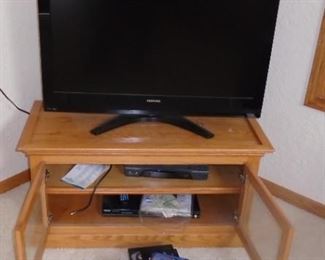 TOSHIBA 37" TV OAK STAND