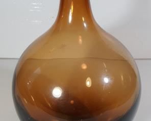 AMBER VASE