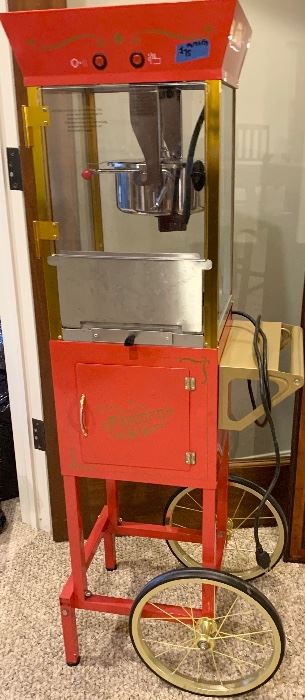 Popcorn machine model CCP-510 
19"×13.5"×53" $75