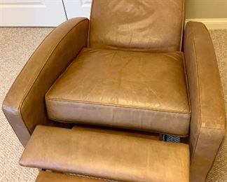 Ethan Allen Leather Recliner 
31"(65"-open)×31.5"×18" to seat $395