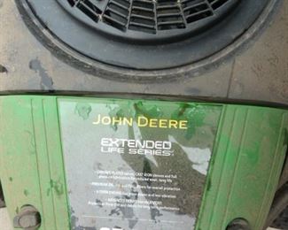 John Deere Riding Lawnmower Mod. D160