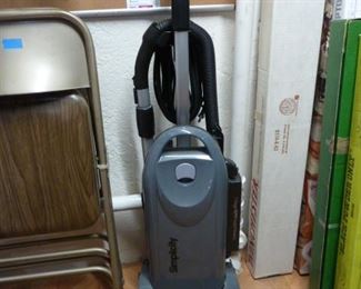 Simplicity Upright Vac.