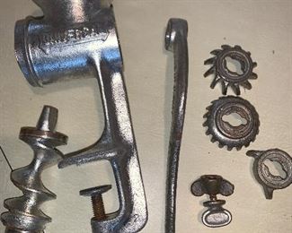 Universal Meat Grinder 2