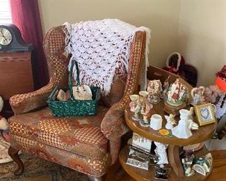 Side chair, tiered table and tchotchkes 