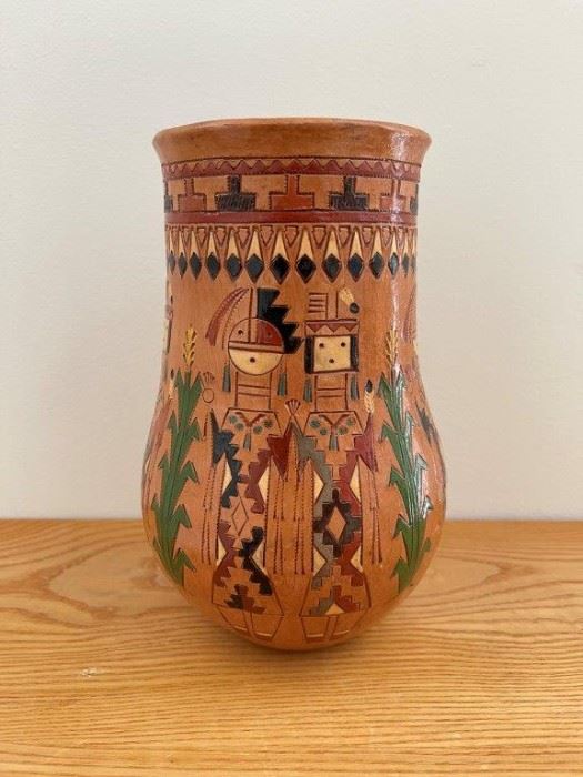 04/12 Acorn Estate Liquidators at Charlottesville... starts on 4/4/2022