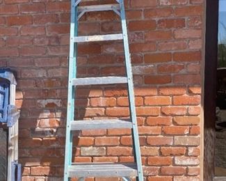 Everybody needs a ladder