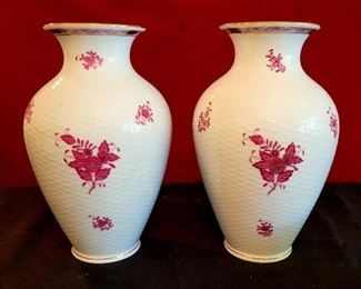 Herend Chnese Bouquet Red vases