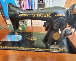 Vintage Singer Sewing Machine