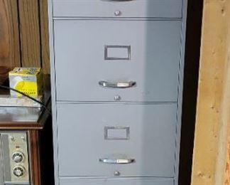 Vintage Metal 4 Drawer File Cabinet