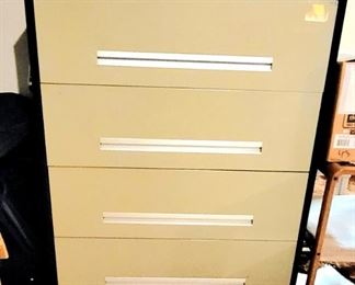 4 Drawer Metal Lateral File Cabinet