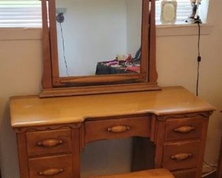 Vintage Maple Vanity Set