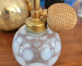 Vintage and Antique Perfume Bottles 