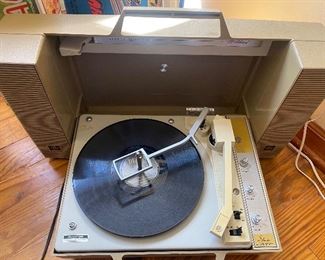 Record player. Needs some work. 