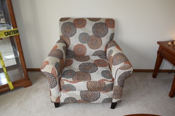 1 Accent Chair