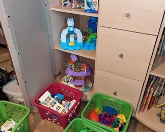 Tons of children's toys! 