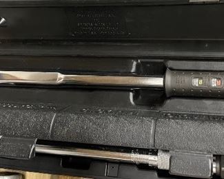 TOOLS - TORQUE WRENCHES - CRAFTSMAN - AUTOMOTIVE