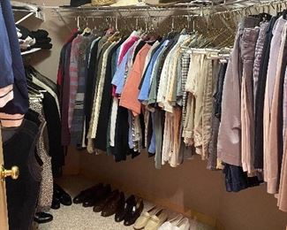 Lots of very nice Men's Clothing L - XL and Shoes size 13!