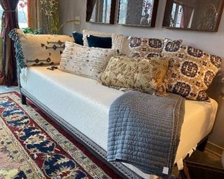 Very nice day bed with memory foam mattress, lots of like-new and down filled pillows!