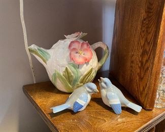 Decorative Majolica Pansy Teapot, Pair of Blue Birds