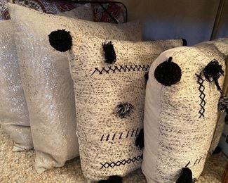 Luxurious Throw Pillows